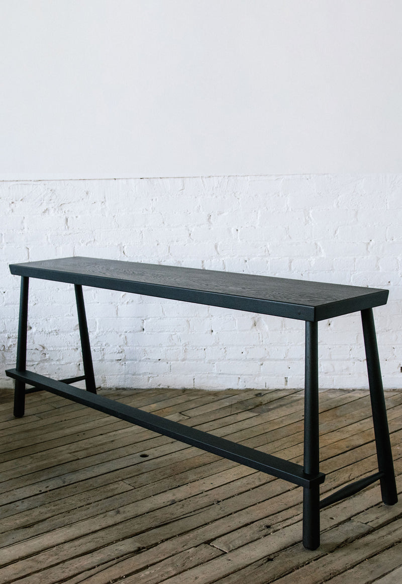 Raised Pinned Leg Bench