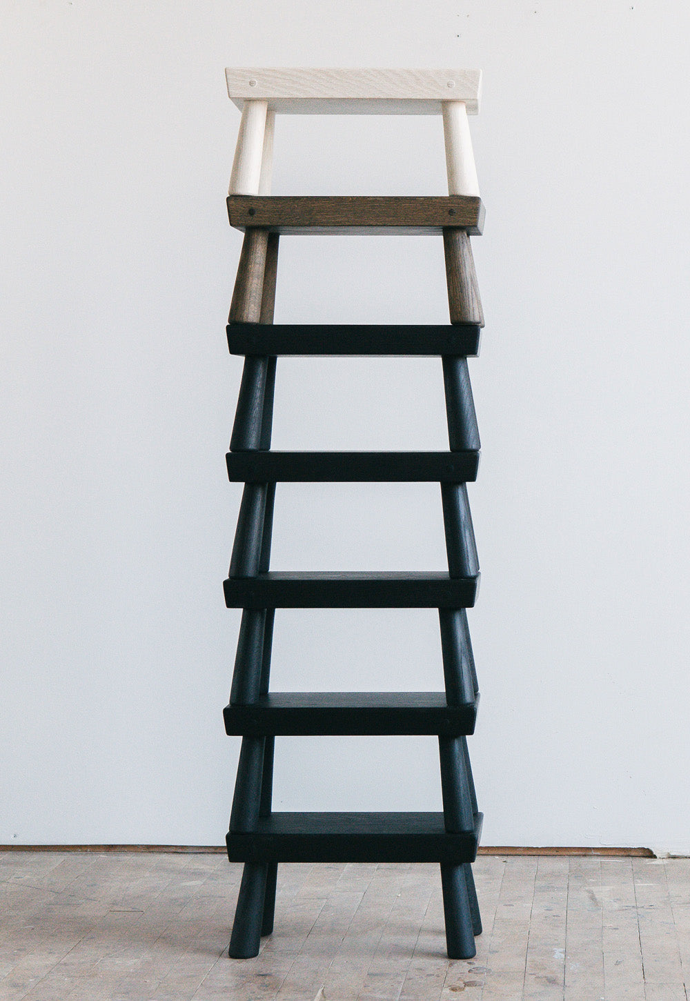 Single Step Stool